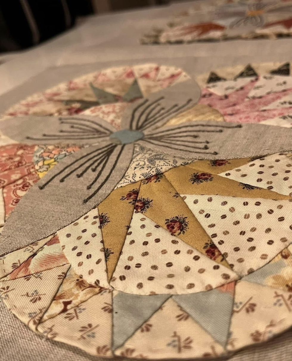 'Clamchell Foltvilag" House of Quilts by Janine